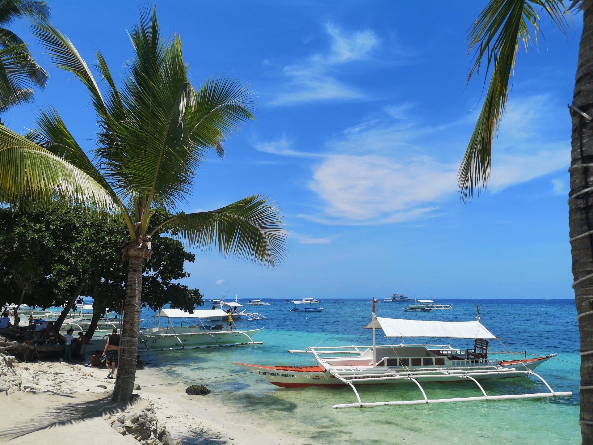 Boot am Alona Beach auf Bohol, Philippinen
