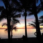 Sonnenuntergang im Coco Grove auf Siquijor, Philippinen